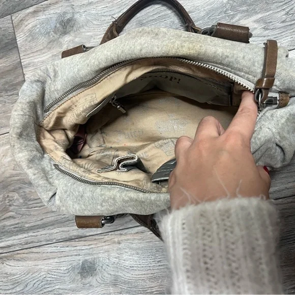 Juicy Couture Bag - Picture 7 of 7